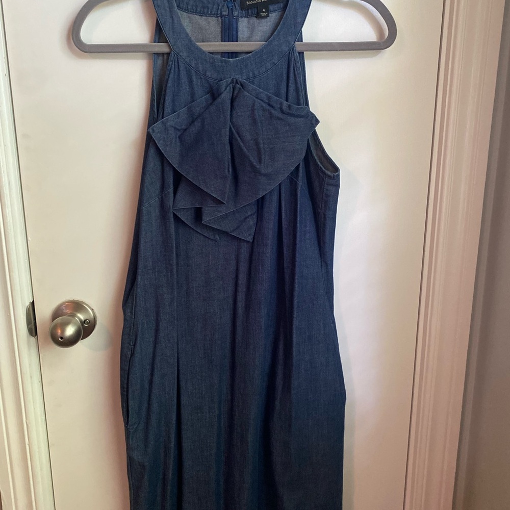 Banana Republic Denim Blue Sleeveless Dress w/ pockets